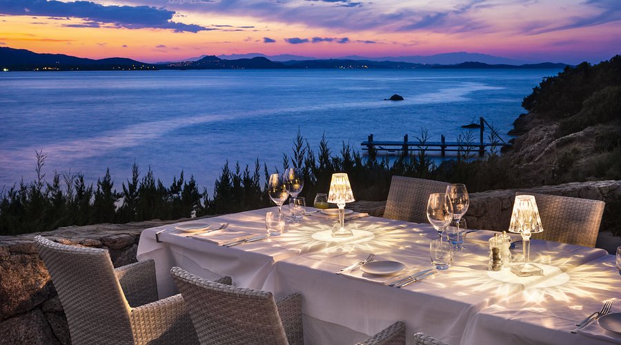 Rocca Beach Club Arzachena 2026: Complete Guide & Reservations